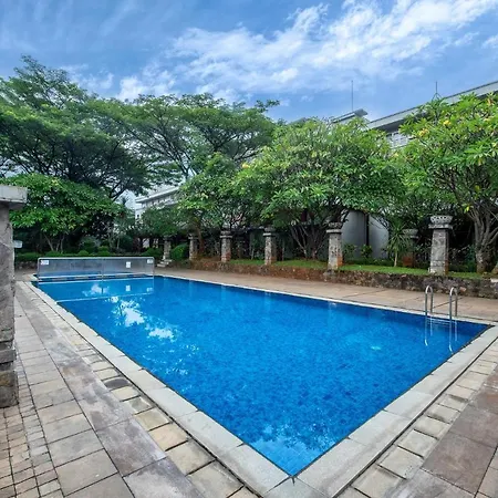 Hotel Santika Taman Mini Indonesia Indah-3